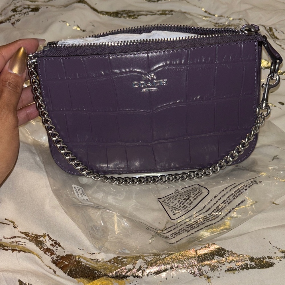 ‼️sold‼️Coach Wristlet